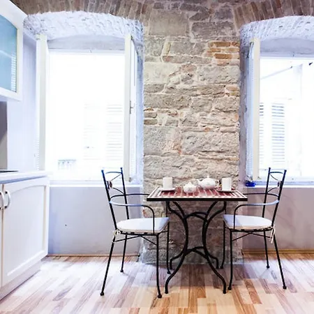 Zara City Apartments