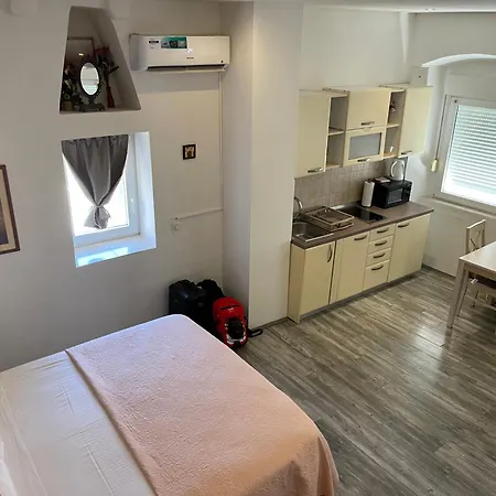 Zara City Apartments * Ζαντάρ