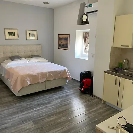 Διαμέρισμα Zara City Apartments Ζαντάρ