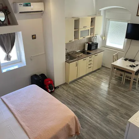 Διαμέρισμα Zara City Apartments Ζαντάρ