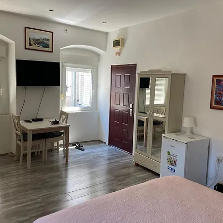 Zara City Apartments Διαμέρισμα *