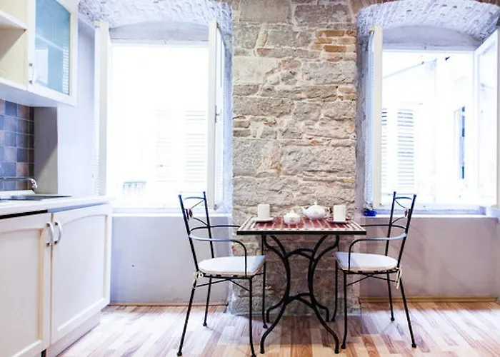 Zara City Apartments