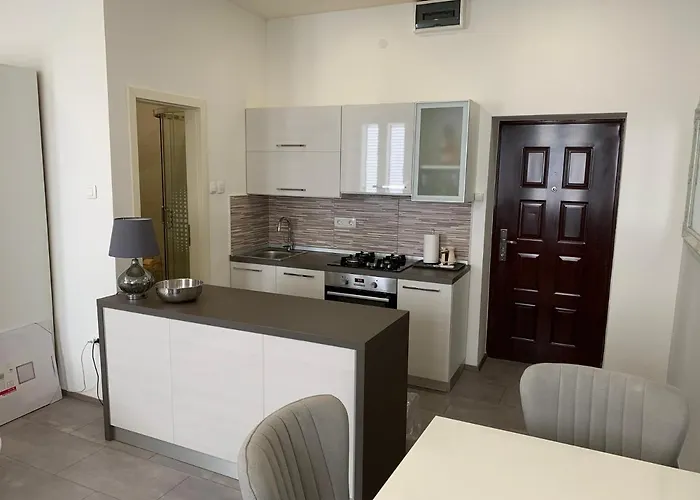 Zara City Apartments Apartman